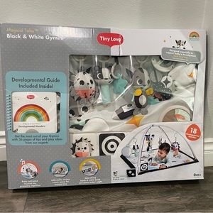 Tiny Love Magical Tales Black & White Gymini Baby Play Yard